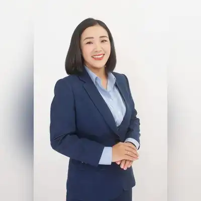 纪苑辰